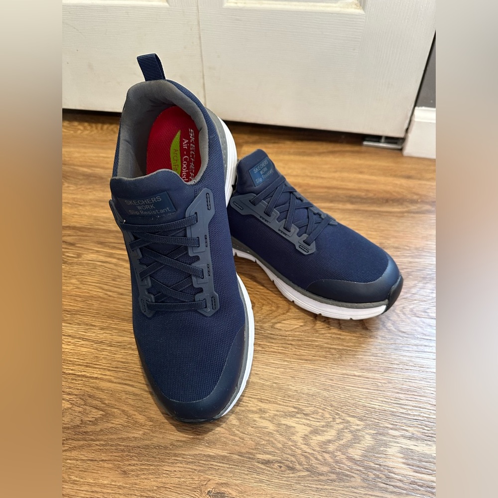 SKECHERS WORK FOOTWEAR/Slip ResistantSole/Air Cooled